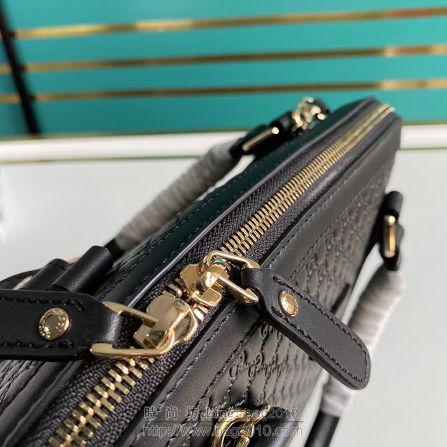 Gucci古馳包包 G家新款女包 款號:449663 古奇克色壓花皮手提肩背女包 Gucci大號貝殼包  gdj1301